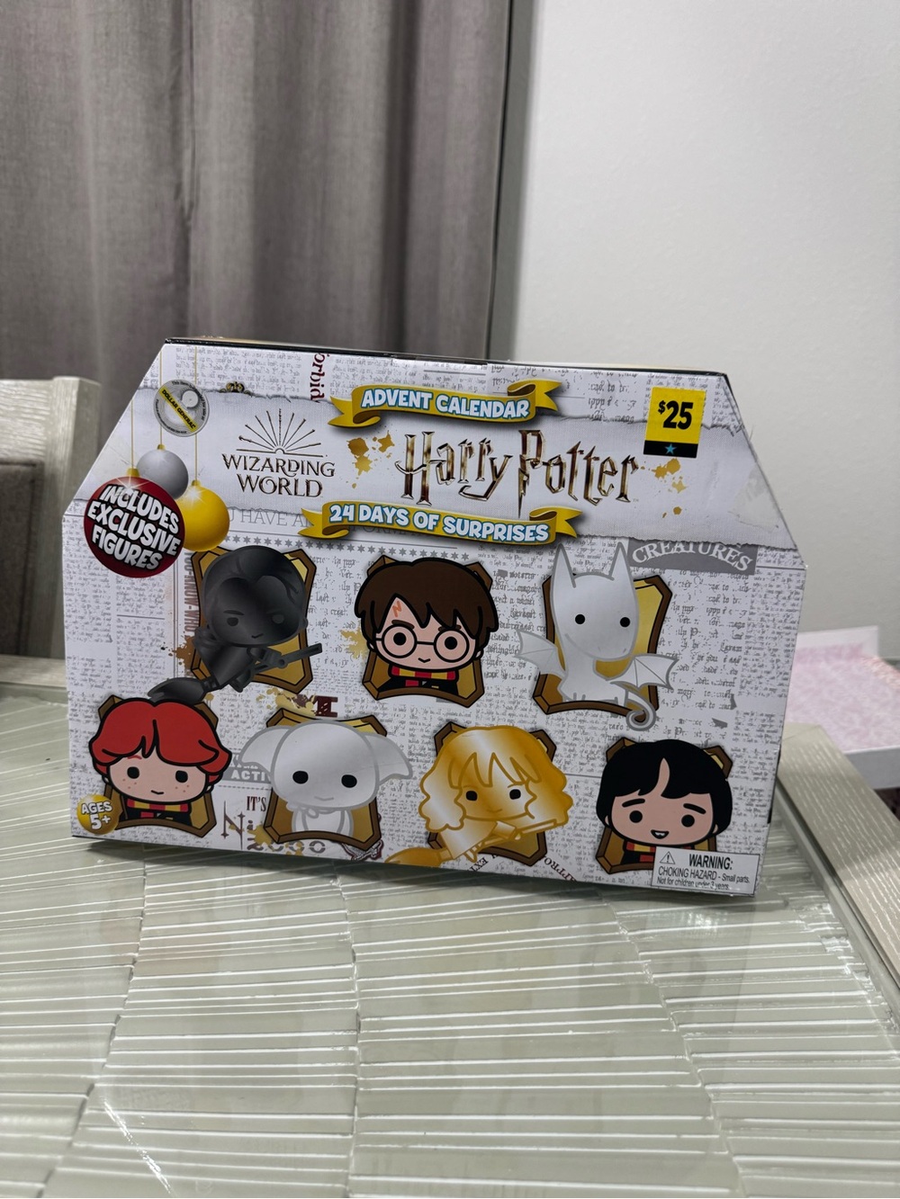 Harry Potter Advent Calendar 24 Days of Surprises - Gold White Black